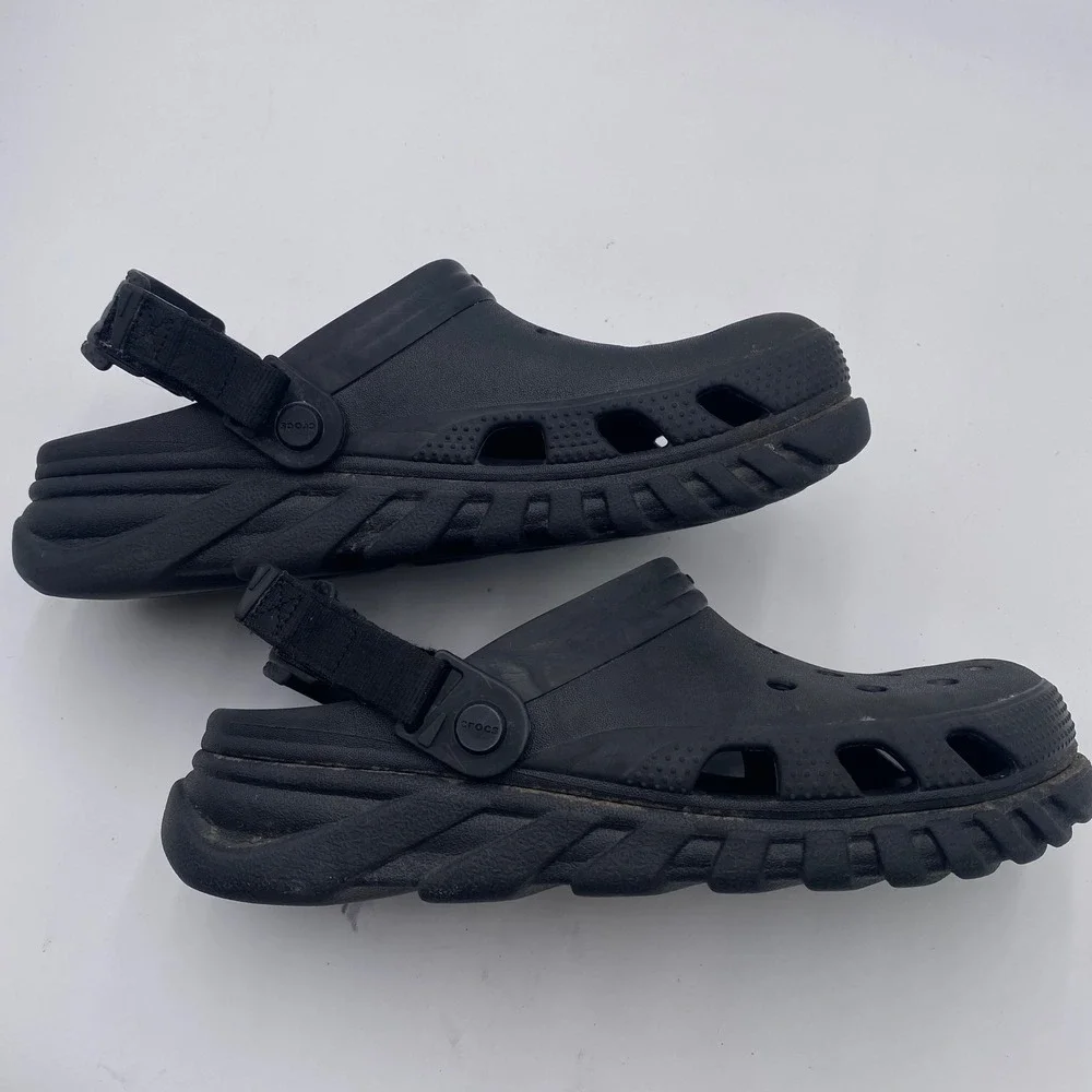 CROCS echo clogs